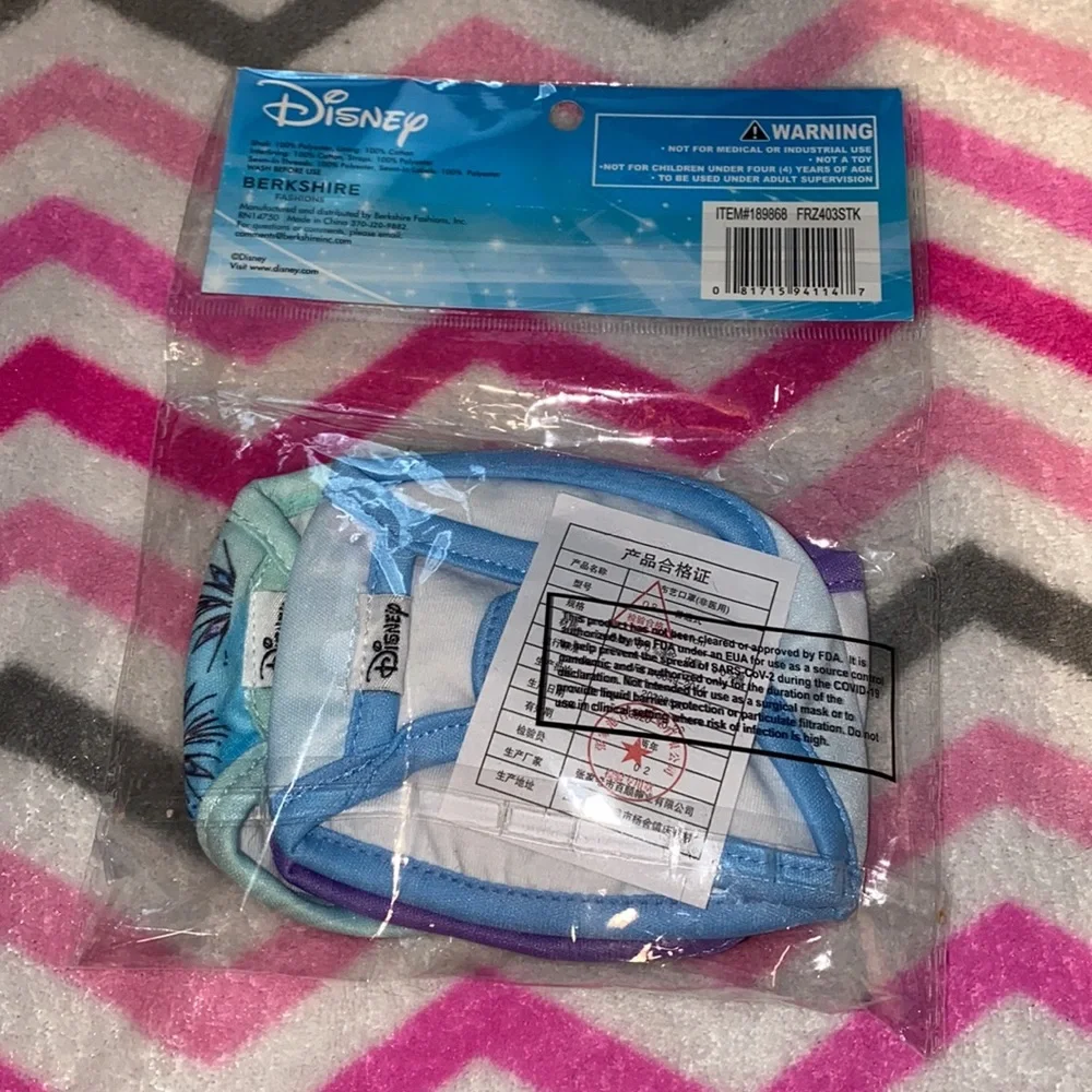 NWT Frozen masks